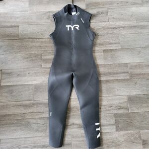 TYR Men's HURRICANE CATEGORY 1 WETSUIT Sleeveless Surf Scuba Size XL Slick Skin
